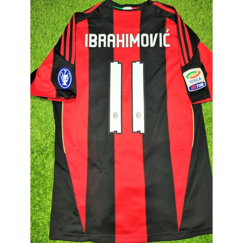 Ibrahimovic AC Milan 2010 2011 Soccer Jersey Shirt M SKU# P96288